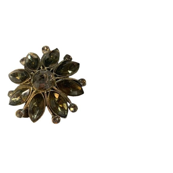 Vintage Gray Faceted Glass and Silvertone Floral Brooch 2" Diameter Pin - Picture 4 of 6